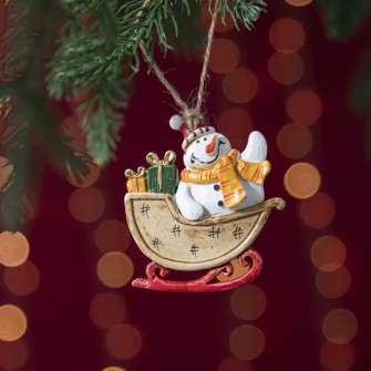 Resin decorative Christmas tree toy, a snowman on a sleigh