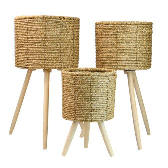 Set of tall natural baskets on legs, 3 pieces