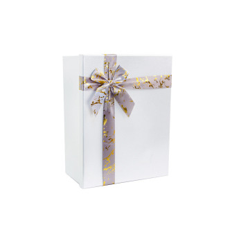 Rectangular gift box "White leatherette with bow"