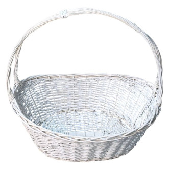 Set of 7 white oval baskets