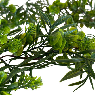 Artificial leaf garland with cones