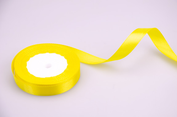 Satin ribbon 1,5cm * 25yards Yellow 101